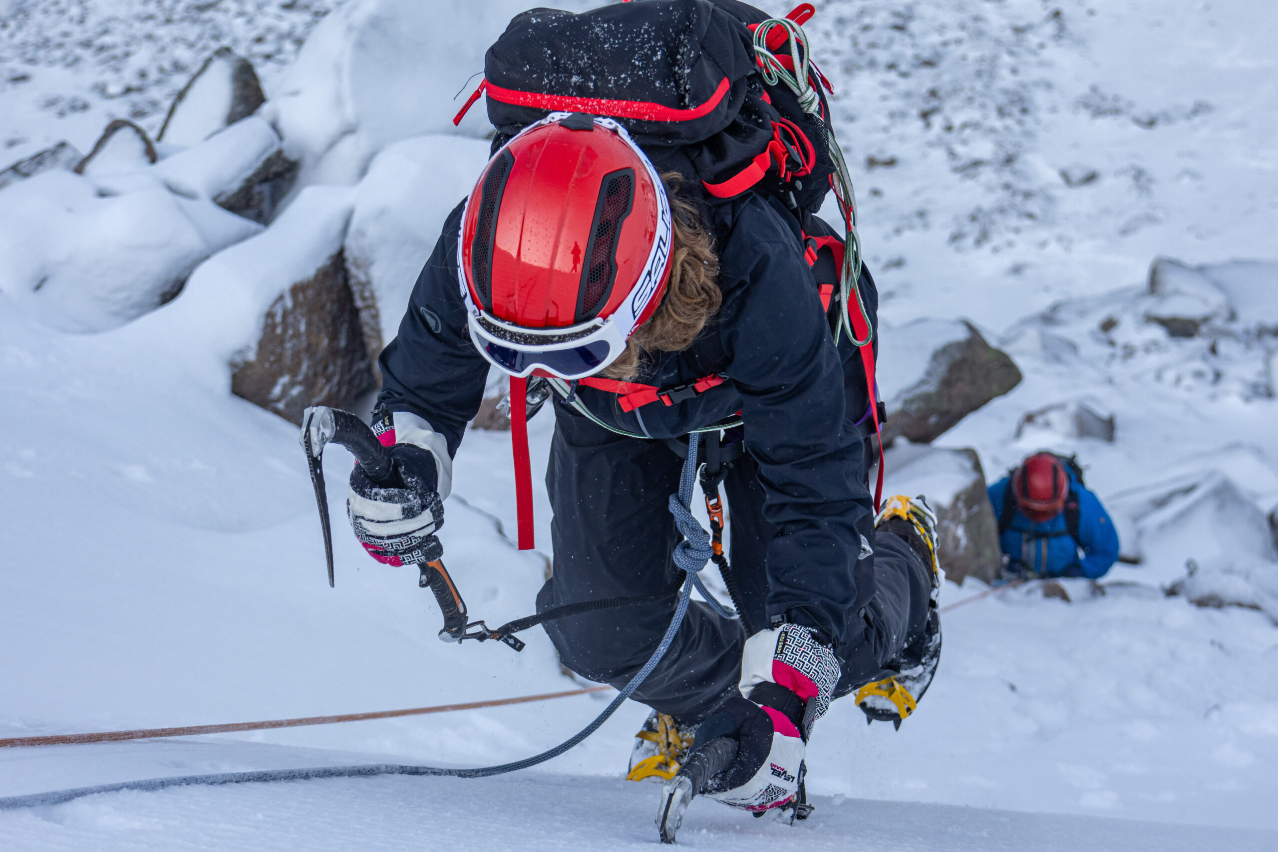 scottish winter climbing jacobs right edge finishing