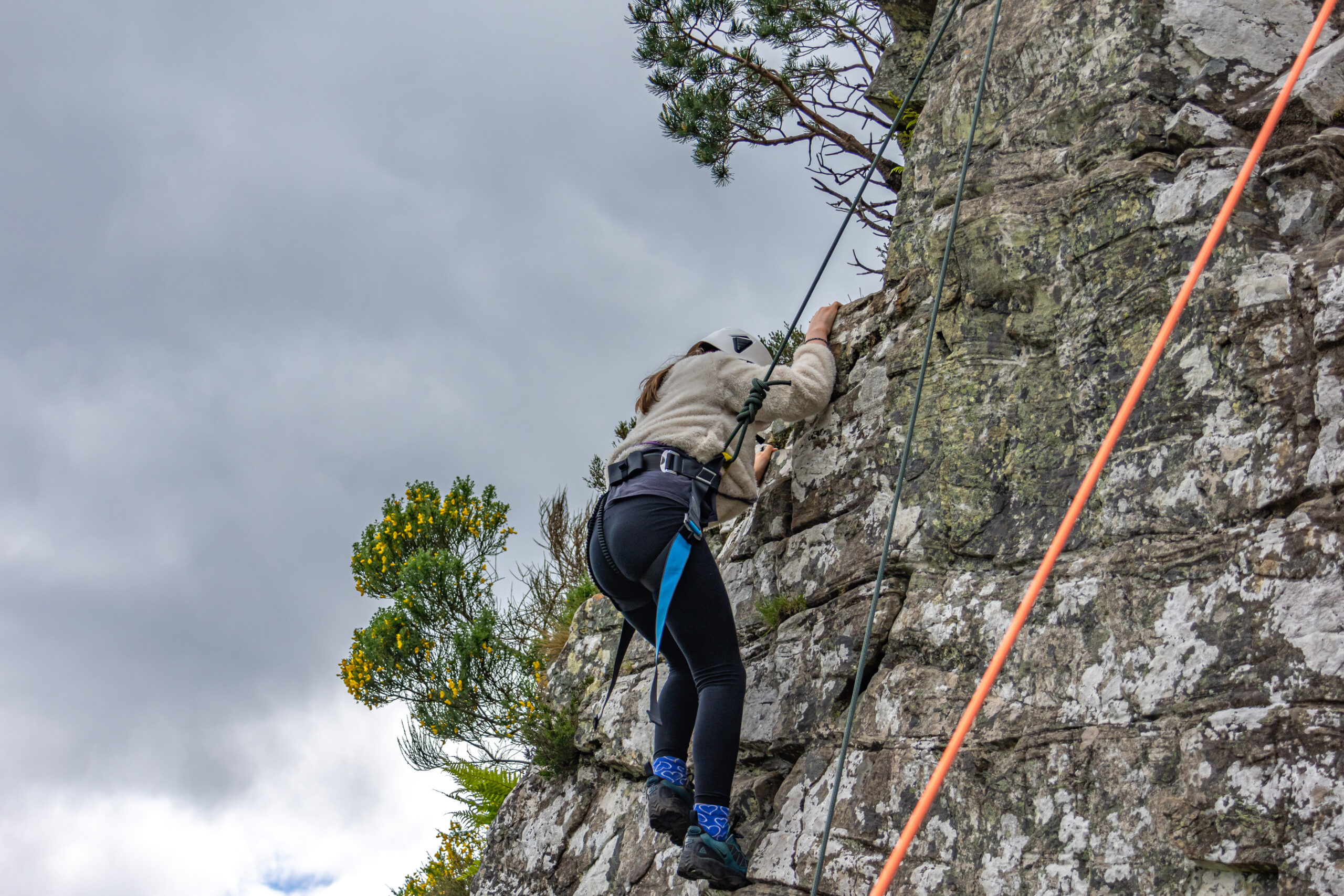 introduction to climbing & abseiling