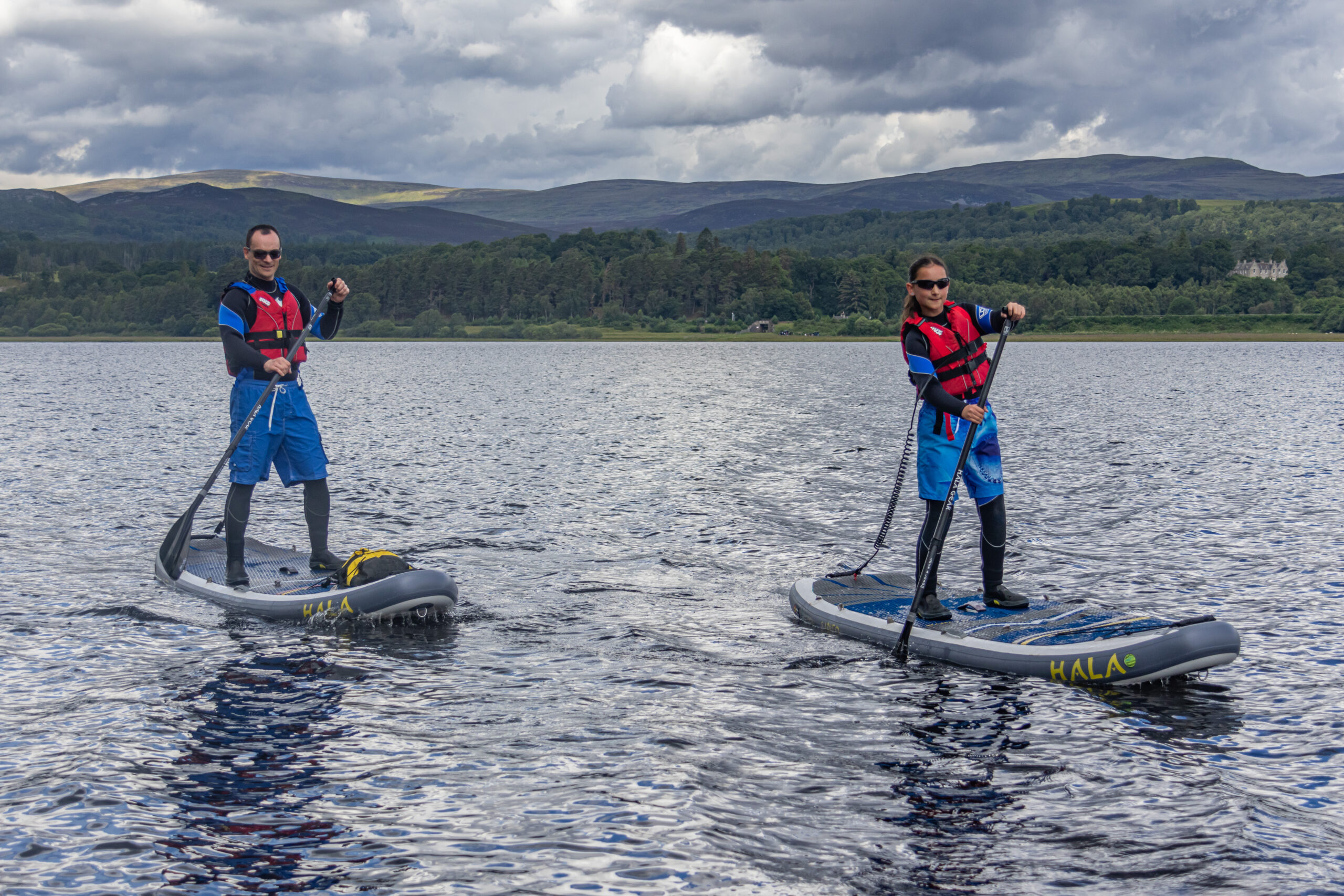 Stand up paddleboarding aviemore