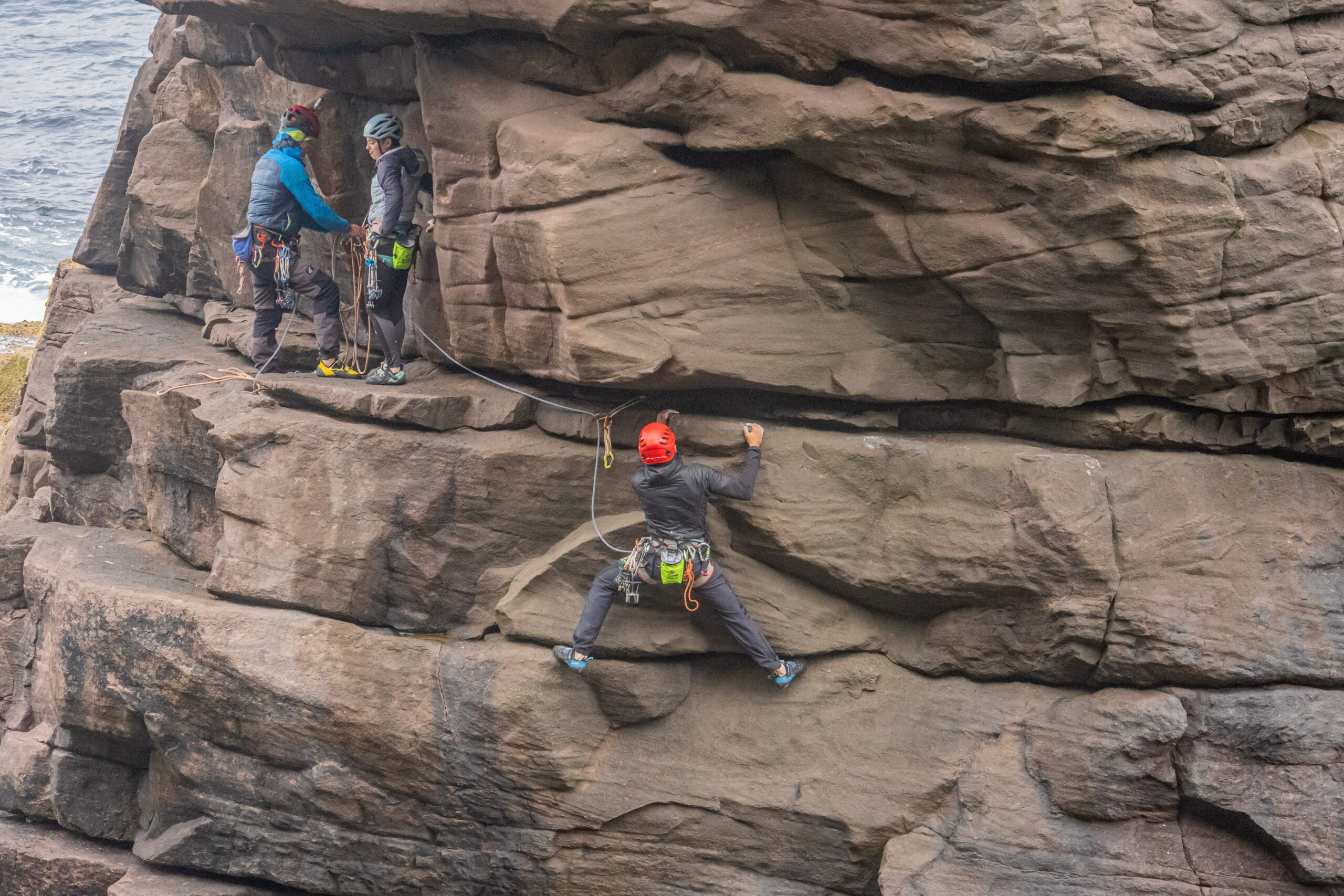 Old Man of Stoer Seastack pitch 1 traverse guided climb